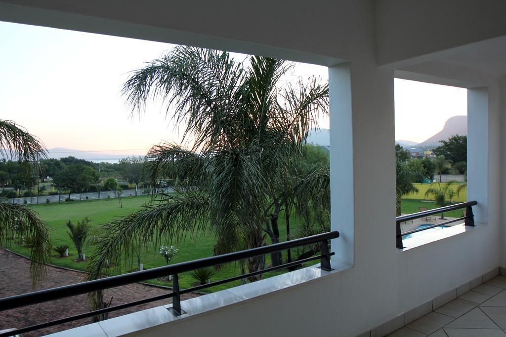 Casa Bianca Guest Lodge ฮาร์ทบีสบูร์ท ห้อง รูปภาพ