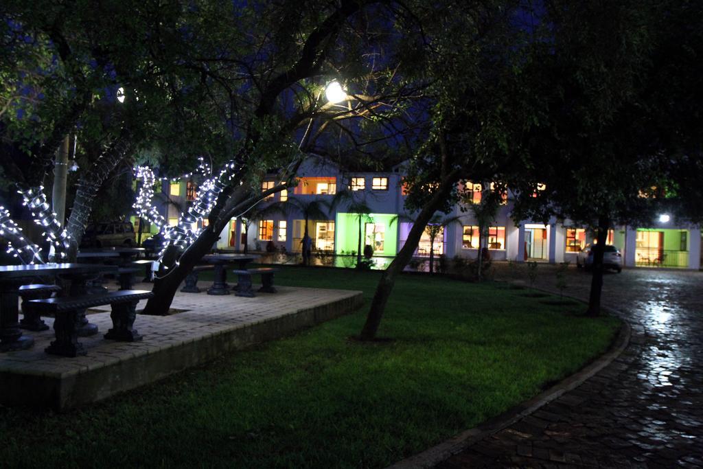 Casa Bianca Guest Lodge ฮาร์ทบีสบูร์ท ห้อง รูปภาพ
